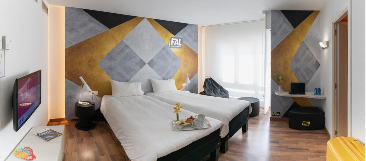Hotel Ibis Styles La Rioja Arnedo Bagian luar foto