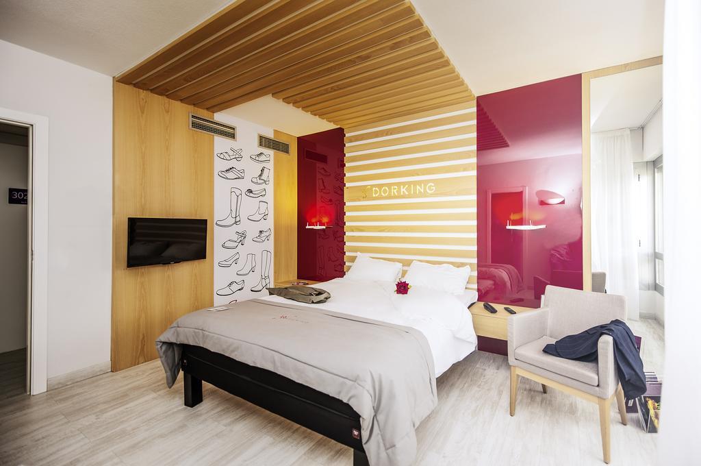 Hotel Ibis Styles La Rioja Arnedo Bagian luar foto