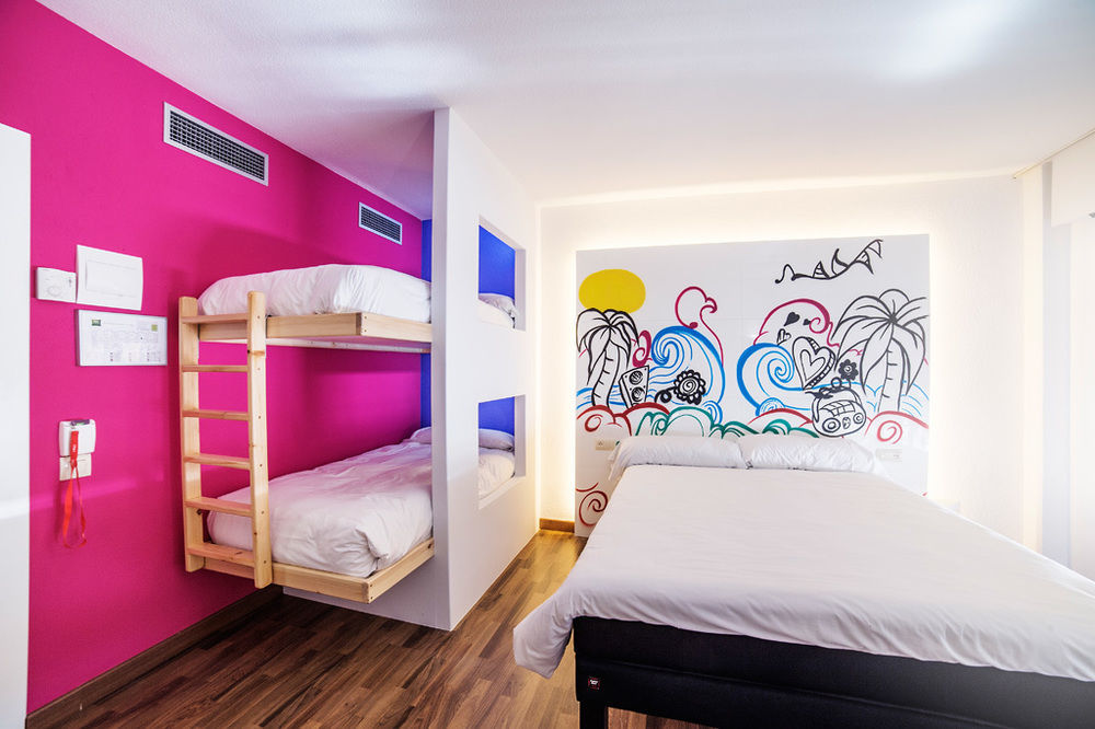 Hotel Ibis Styles La Rioja Arnedo Bagian luar foto